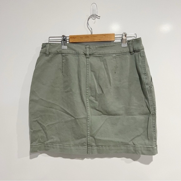 Faherty Utility Mini Skirt in Fatigue - Picture 7 of 13